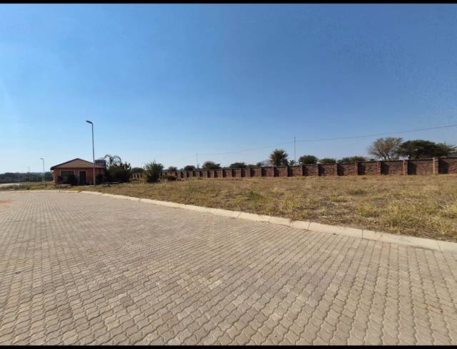 3 BEDROOM HOUSE FOR SALE IN SOUTHERN GATEWAY